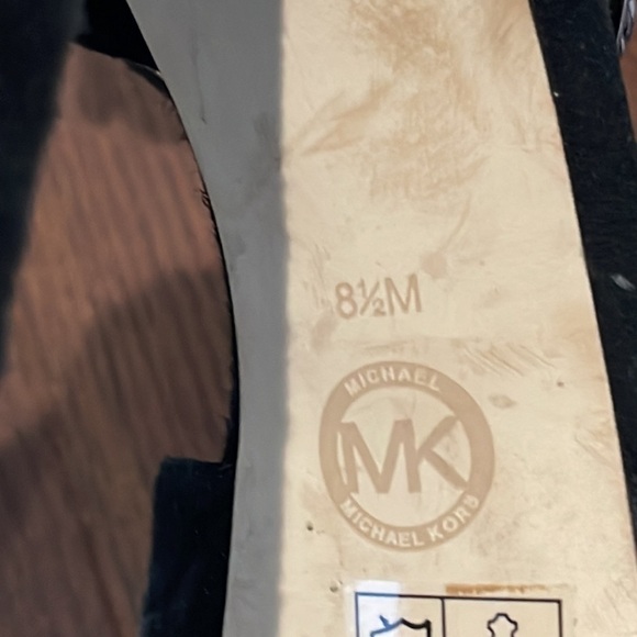 Michael Kors Black Suede Heels Size 8.5 - Picture 7 of 7